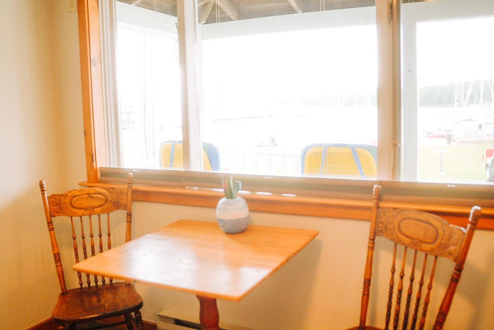 The Water'S Edge Inn & Gallery Baddeck Luaran gambar